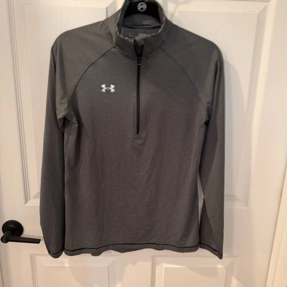 Under Armour Loose Heat Gear 1/4 Zip Pullover Gray Stripes Size S‎ performance